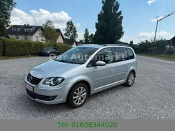 Silber Gebraucht 2010 VW Touran Freestyle Van / Kleinbus | 3.999 € (Superpreis)