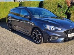 Pantherblau metallic Gebraucht 2020 Ford Focus ST-Line X Kombi | 18.900 € (Guter Preis)