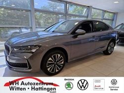 Grau Neu 2025 Skoda Superb Selection Limousine | 44.120 € (Guter Preis)