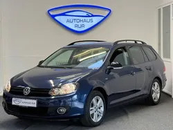 Blau Gebraucht 2013 VW Golf VI Match Kombi | 7.990 € (Etwas zu teuer)