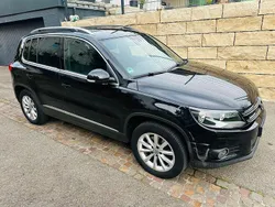 Schwarz Gebraucht 2015 VW Tiguan Sportline SUV | 10.990 € (Guter Preis)
