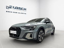 Grau Gebraucht 2024 Audi A3 Sport Van / Kleinbus | 39.183 € (Teuer)