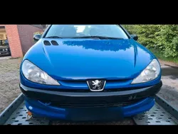 Gebraucht 2000 Peugeot 206 Kleinwagen | 850 €