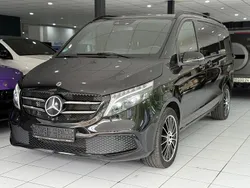 Schwarz Gebraucht 2023 Mercedes V300 Avantgarde Edition Van / Kleinbus | 58.990 € (Superpreis)