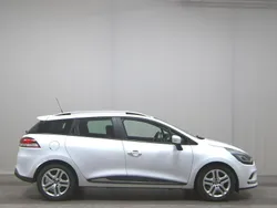 Gletscherweiss Gebraucht 2019 Renault Clio IV Limousine | 7.680 € (Guter Preis)