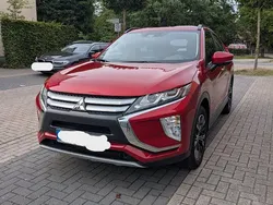 Rot Gebraucht 2019 Mitsubishi Eclipse Cross Active SUV | 17.000 € (Fairer Preis)