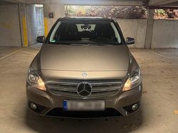Gebraucht 2013 Mercedes B180 Van / Kleinbus | 11.750 € (Teuer)