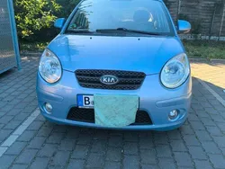 Blau Gebraucht 2009 Kia Picanto Kleinwagen | 1.900 €