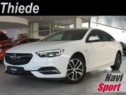 Schneeweiss Gebraucht 2018 Opel Insignia Dynamic Limousine | 11.590 € (Guter Preis)
