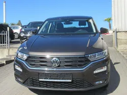 Schwarz Gebraucht 2019 VW T-Roc Basis SUV | 18.390 € (Guter Preis)