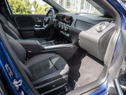 Blau / spektralblau Gebraucht 2024 Mercedes GLA250 Advanced Plus SUV | 49.220 € (Teuer)