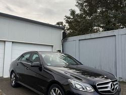 Schwarz Gebraucht 2017 Mercedes E250 Avantgarde Limousine | 22.250 € (Fairer Preis)