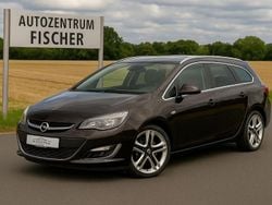 Schwarz Gebraucht 2013 Opel Astra S Kombi | 5.950 € (Fairer Preis)