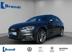 Daytonagrau perleffekt (metallic) Gebraucht 2020 Audi A3 Sportback e-tron Sport Limousine | 22.390 € (Fairer Preis)