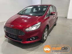 Rot Gebraucht 2019 Ford S-MAX Titanium Van / Kleinbus | 12.950 € (Fairer Preis)