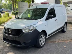 Weiß Gebraucht 2020 Dacia Dokker Express Essentiel Van | 9.200 € (Guter Preis)