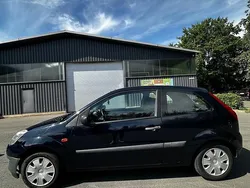 Blau Gebraucht 2006 Ford Fiesta Kleinwagen | 1.950 € (Fairer Preis)