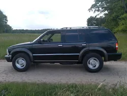 Schwarz Gebraucht 2002 Chevrolet Blazer LT SUV | 7.490 € (Etwas zu teuer)