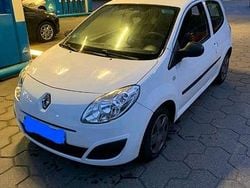 Weiß Gebraucht 2009 Renault Twingo Kleinwagen | 1.600 € (Fairer Preis)