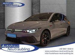 Mondsteingrau uni Gebraucht 2024 VW Golf VIII GTI Clubsport Limousine | 35.790 € (Fairer Preis)