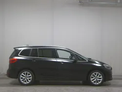 Black sapphire metallic Gebraucht 2019 BMW 218 Gran Tourer Advantage Van / Kleinbus | 10.990 € (Guter Preis)
