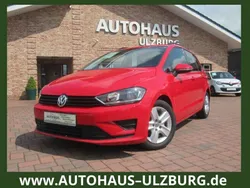 Rot Gebraucht 2014 VW Golf Sportsvan Trendline Van / Kleinbus | 12.900 € (Fairer Preis)