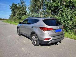 Gebraucht 2016 Hyundai Santa Fe Premium SUV | 22.200 € (Etwas zu teuer)