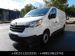 Weiß Gebraucht 2024 Renault Trafic Komfort Van | 26.900 € (Fairer Preis)
