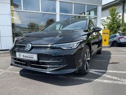 Schwarz Gebraucht 2024 VW Golf VIII Style Limousine | 34.990 €