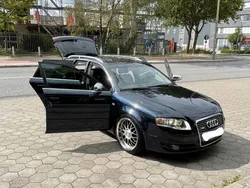 Blau Gebraucht 2006 Audi A4 Sport Kombi | 6.100 € (Teuer)