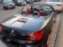 Schwarz Gebraucht 2006 Renault Mégane Cabriolet Cabrio | 2.300 € (Fairer Preis)