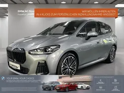 Grau Gebraucht 2024 BMW 218 Active Tourer Luxury Line Van / Kleinbus | 35.590 € (Fairer Preis)