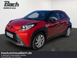 Rot Gebraucht 2022 Toyota Aygo Pulse Kleinwagen | 14.990 € (Fairer Preis)