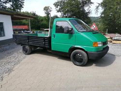 Grün Gebraucht 1993 VW T4 Van | 3.600 €