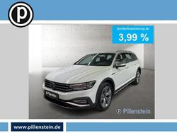 Weiß Gebraucht 2021 VW Passat Alltrack Kombi | 27.912 € (Guter Preis)