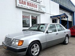 Silber metallic Gebraucht 1991 Mercedes 300 Limousine | 7.990 €