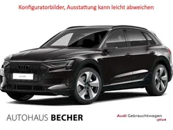 Brillantschwarz Gebraucht 2022 Audi e-tron Ambiente SUV | 39.930 € (Etwas zu teuer)