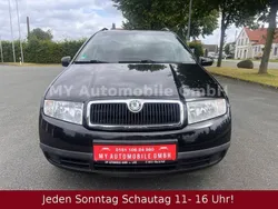 Schwarz Gebraucht 2003 Skoda Fabia Kombi | 2.699 € (Teuer)