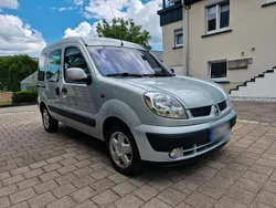 Silber Gebraucht 2003 Renault Kangoo Van / Kleinbus | 3.900 € (Teuer)