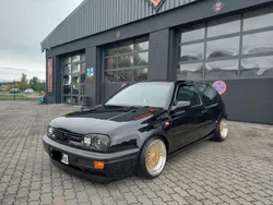 Schwarz Gebraucht 1995 VW Golf III Edition Limousine | 21.500 €