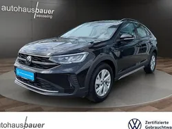 Schwarz / deep black (metallic) Gebraucht 2022 VW Taigo Life SUV | 21.560 € (Etwas zu teuer)