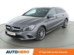 Grau Gebraucht 2016 Mercedes CLA200 Shooting Brake Urban Kombi | 18.410 € (Guter Preis)
