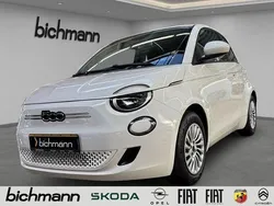 Weiß Gebraucht 2023 Fiat 500e Kleinwagen | 19.590 € (Guter Preis)