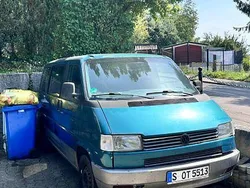 Grün Gebraucht 1995 VW T4 Van | 2.500 €