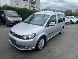 Reflexsilber metallic Gebraucht 2011 VW Caddy Maxi Trendline Van / Kleinbus | 6.499 € (Fairer Preis)