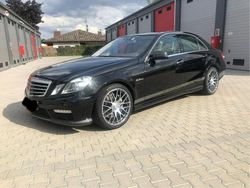 Schwarz Gebraucht 2009 Mercedes E63 AMG AMG Limousine | 31.000 €