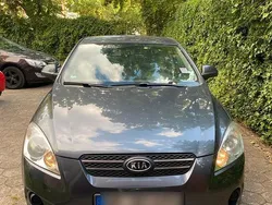 Schwarz Gebraucht 2009 Kia Ceed 2 Coupé | 2.499 € (Teuer)