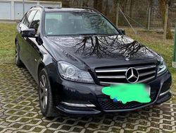 Schwarz Gebraucht 2011 Mercedes C180 Avantgarde Kombi | 11.400 €