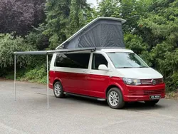 Rot Gebraucht 2016 VW T6 California Van | 34.990 €