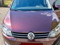 Rot Gebraucht 2016 VW Sharan Van / Kleinbus | 17.500 € (Fairer Preis)